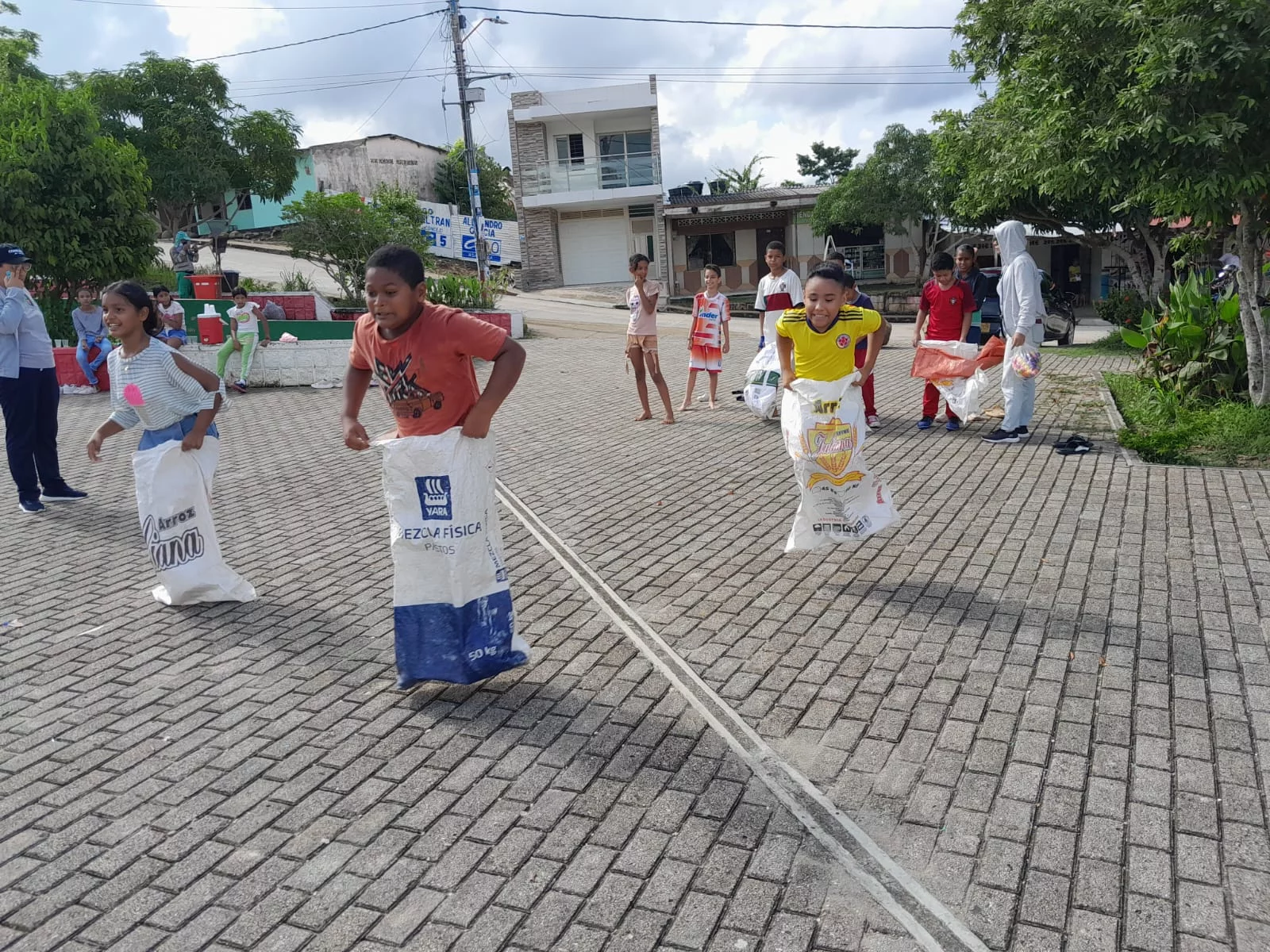 Lo que Hacemos por Ellos, lo Hacemos por Él